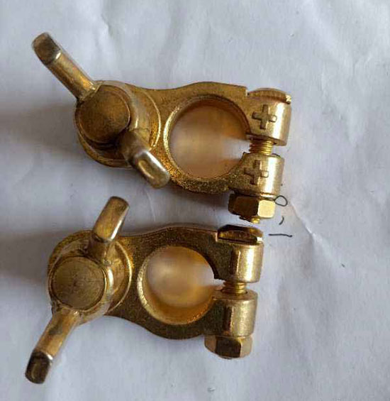 ���촿ͭ��ƿ��