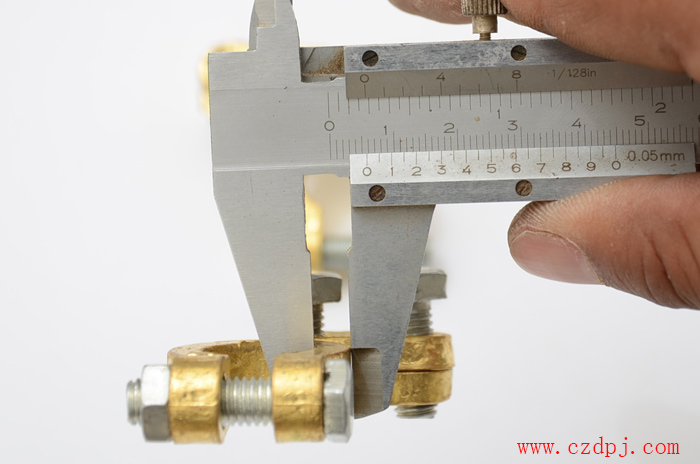 压线夹板式纯铜电瓶夹