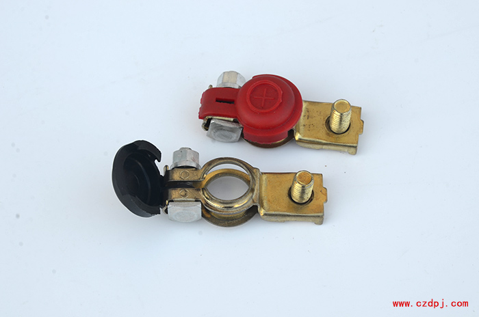 黄铜冲压电瓶夹-005