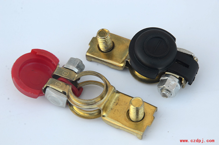 黄铜冲压电瓶夹-005