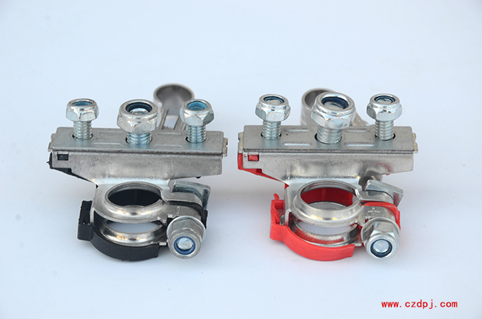 黄铜冲压电瓶夹-010